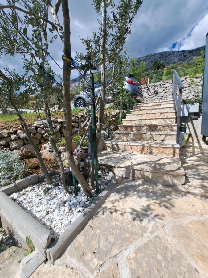 Bella Vista With Jacuzzi 1 Villa Omiš Eksteriør billede