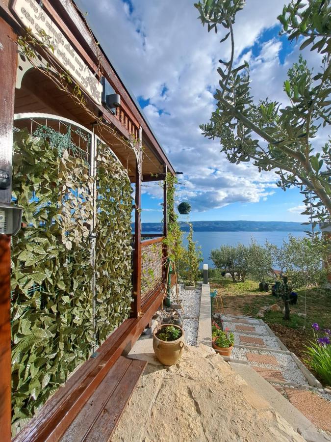 Bella Vista With Jacuzzi 1 Villa Omiš Eksteriør billede