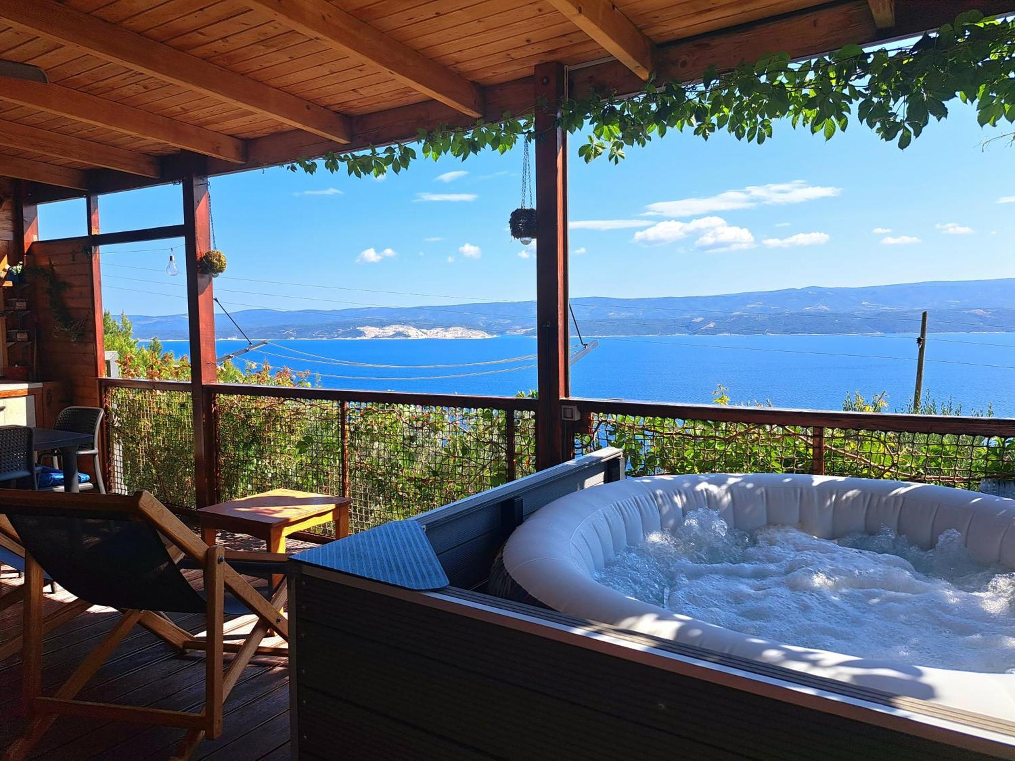 Bella Vista With Jacuzzi 1 Villa Omiš Eksteriør billede
